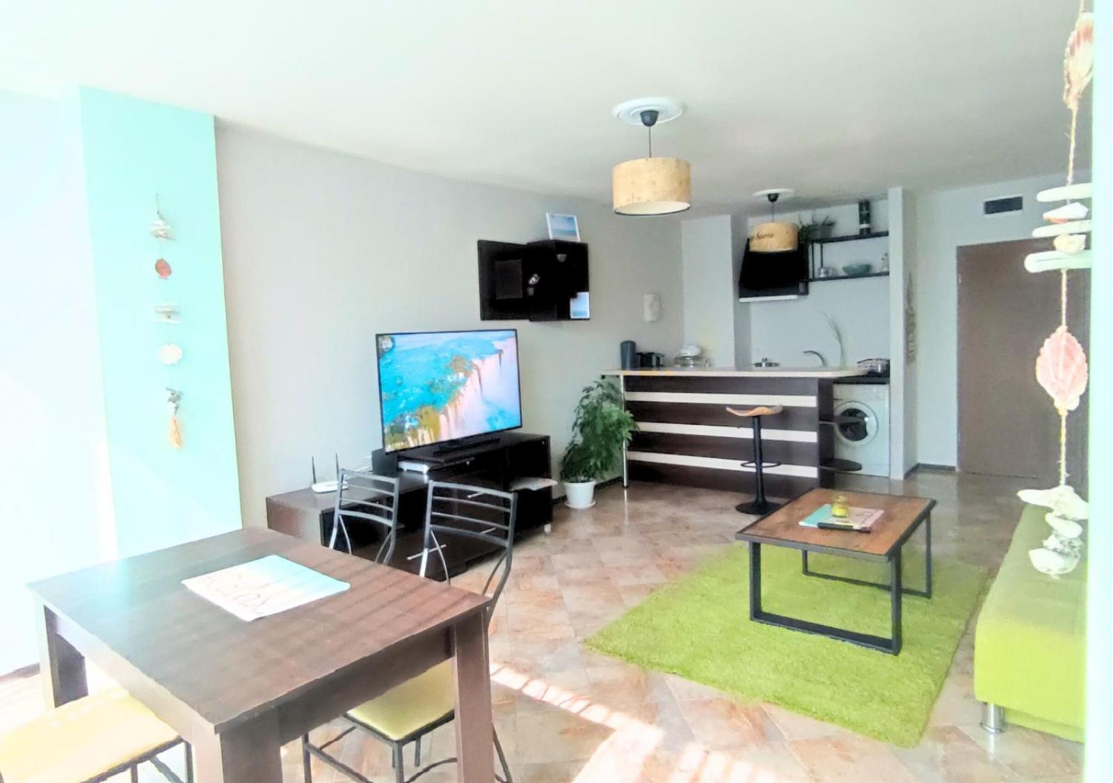 Апартамент Flame Sunny Beach Phòng bức ảnh