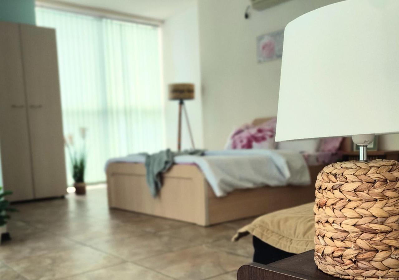 Апартамент Flame Sunny Beach Phòng bức ảnh